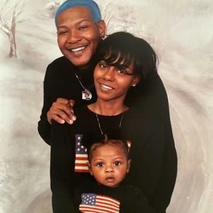 Meet your Posher, Lakishia